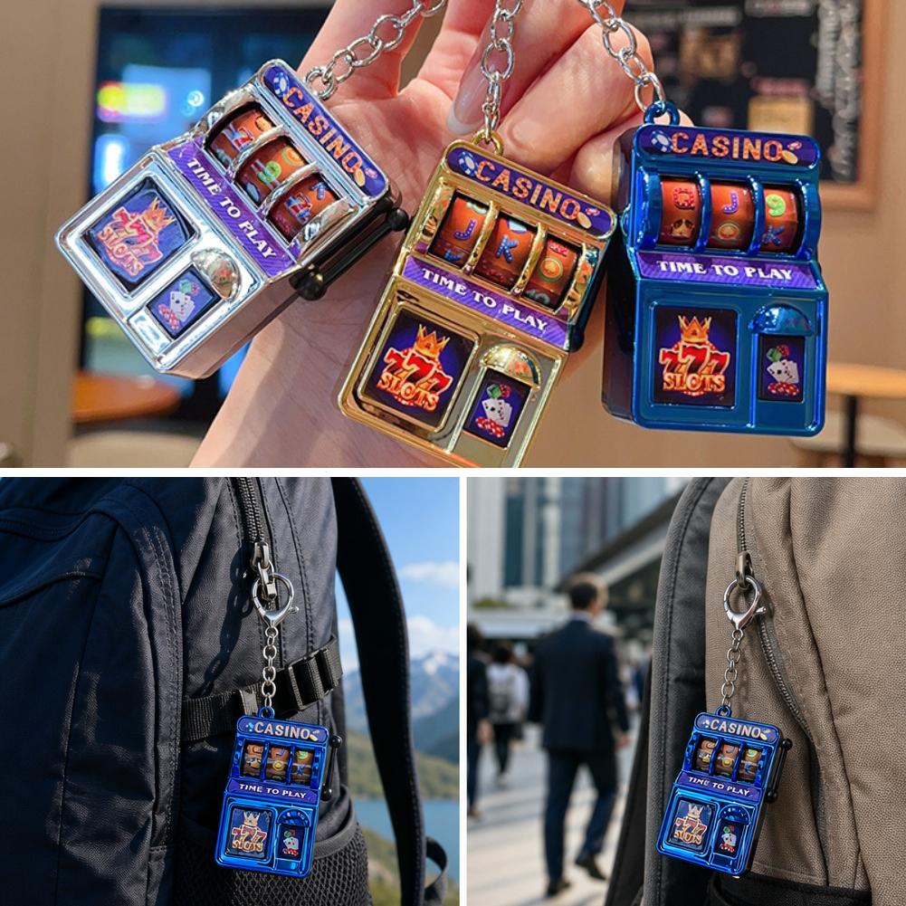 Arcade Game Jackpot - سلسلة مفاتيح على شكل ماكينة ألعاب